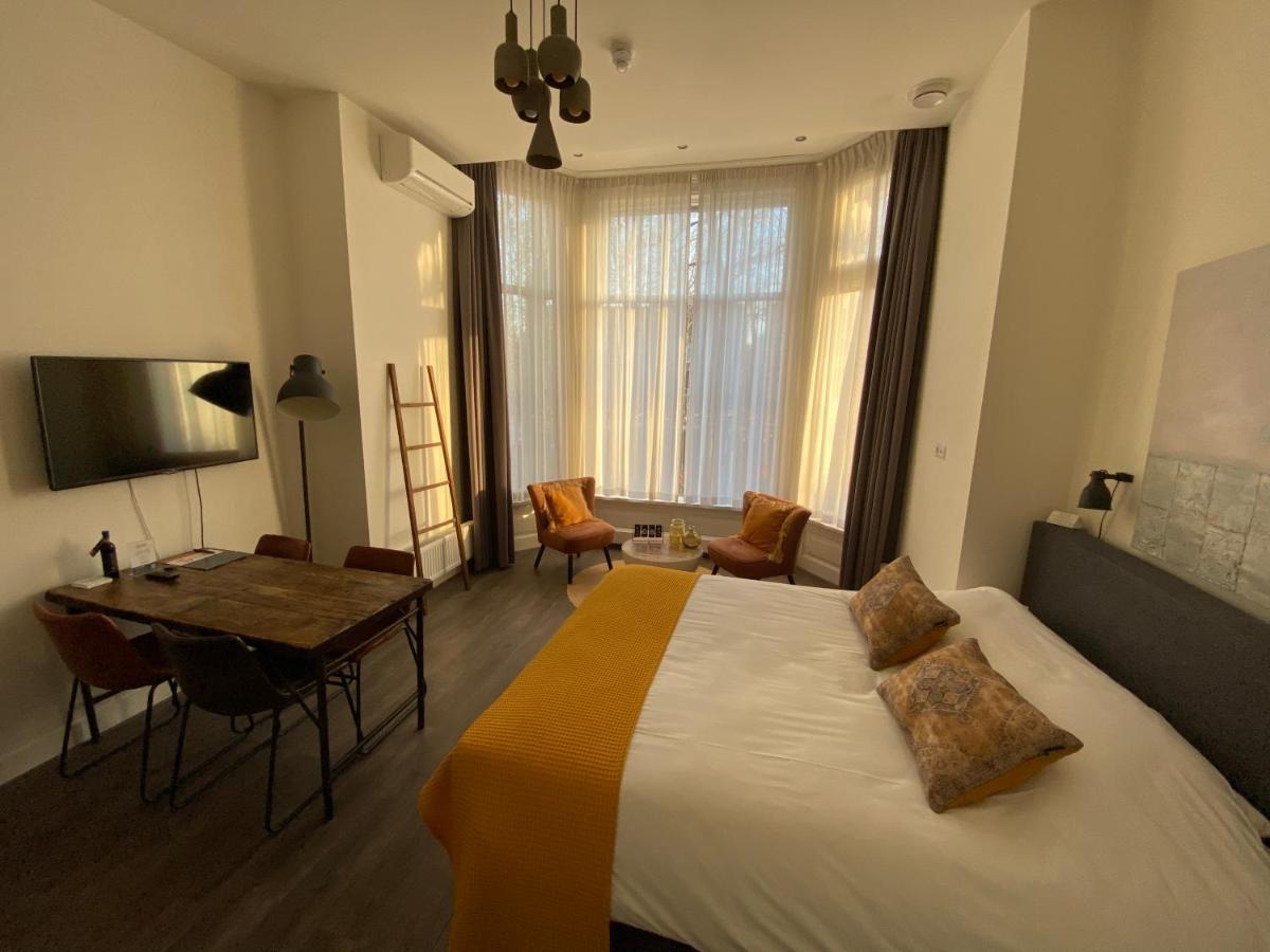 Hotel Oranjestaete Nijmegen Ngoại thất bức ảnh