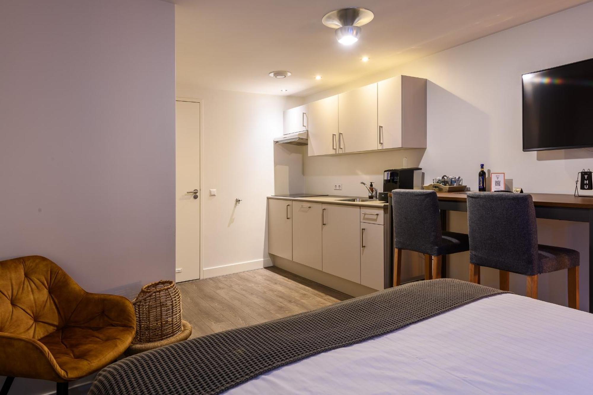 Hotel Oranjestaete Nijmegen Ngoại thất bức ảnh