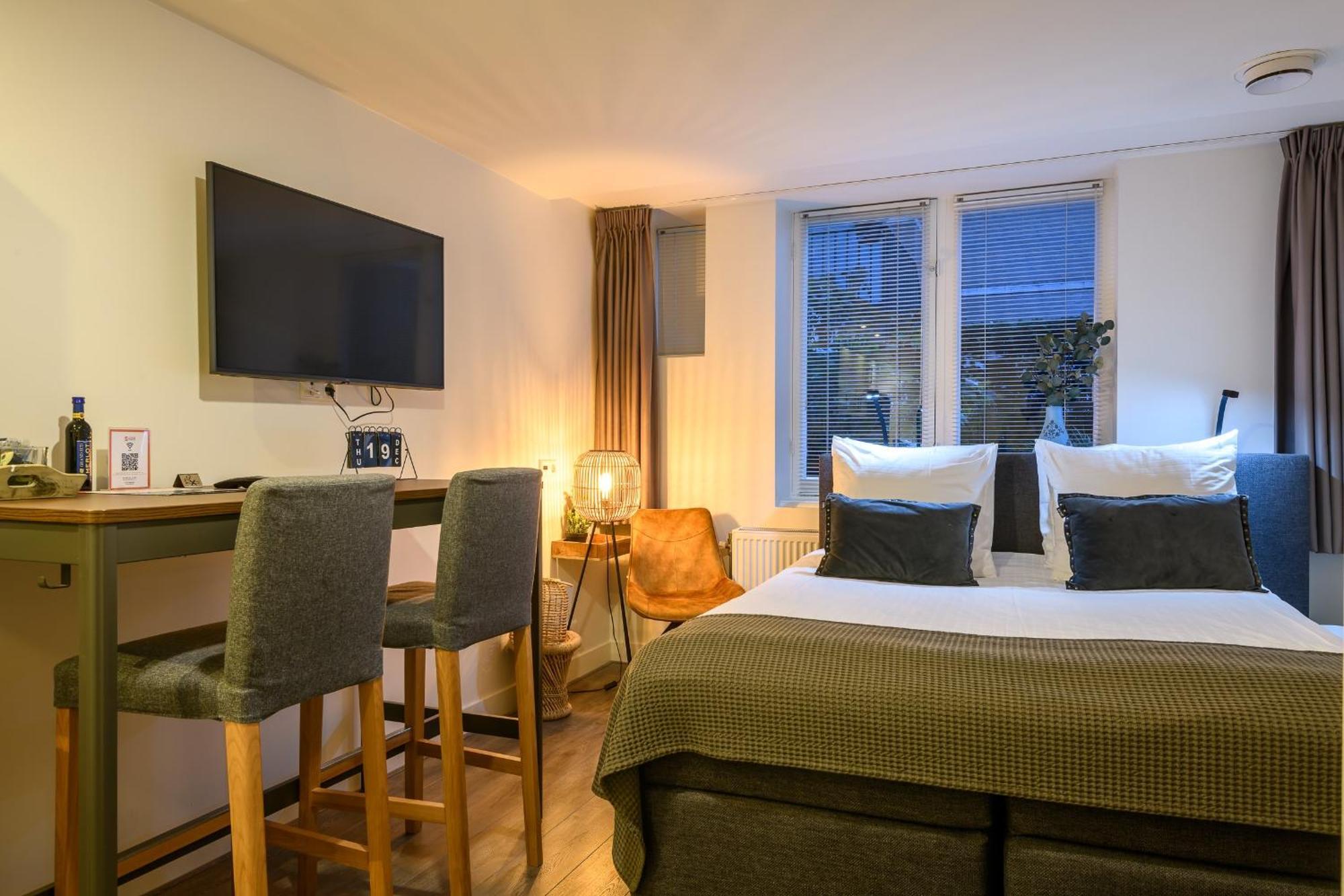 Hotel Oranjestaete Nijmegen Ngoại thất bức ảnh