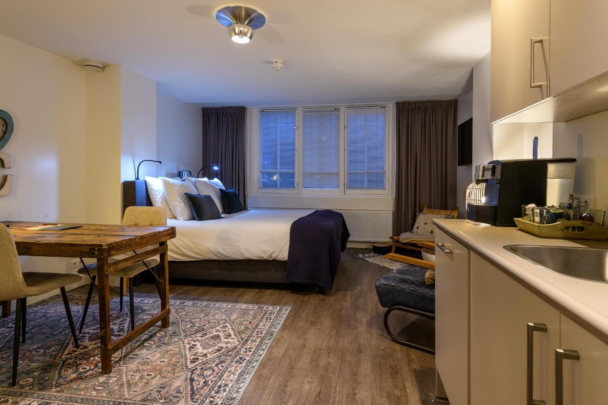 Hotel Oranjestaete Nijmegen Ngoại thất bức ảnh