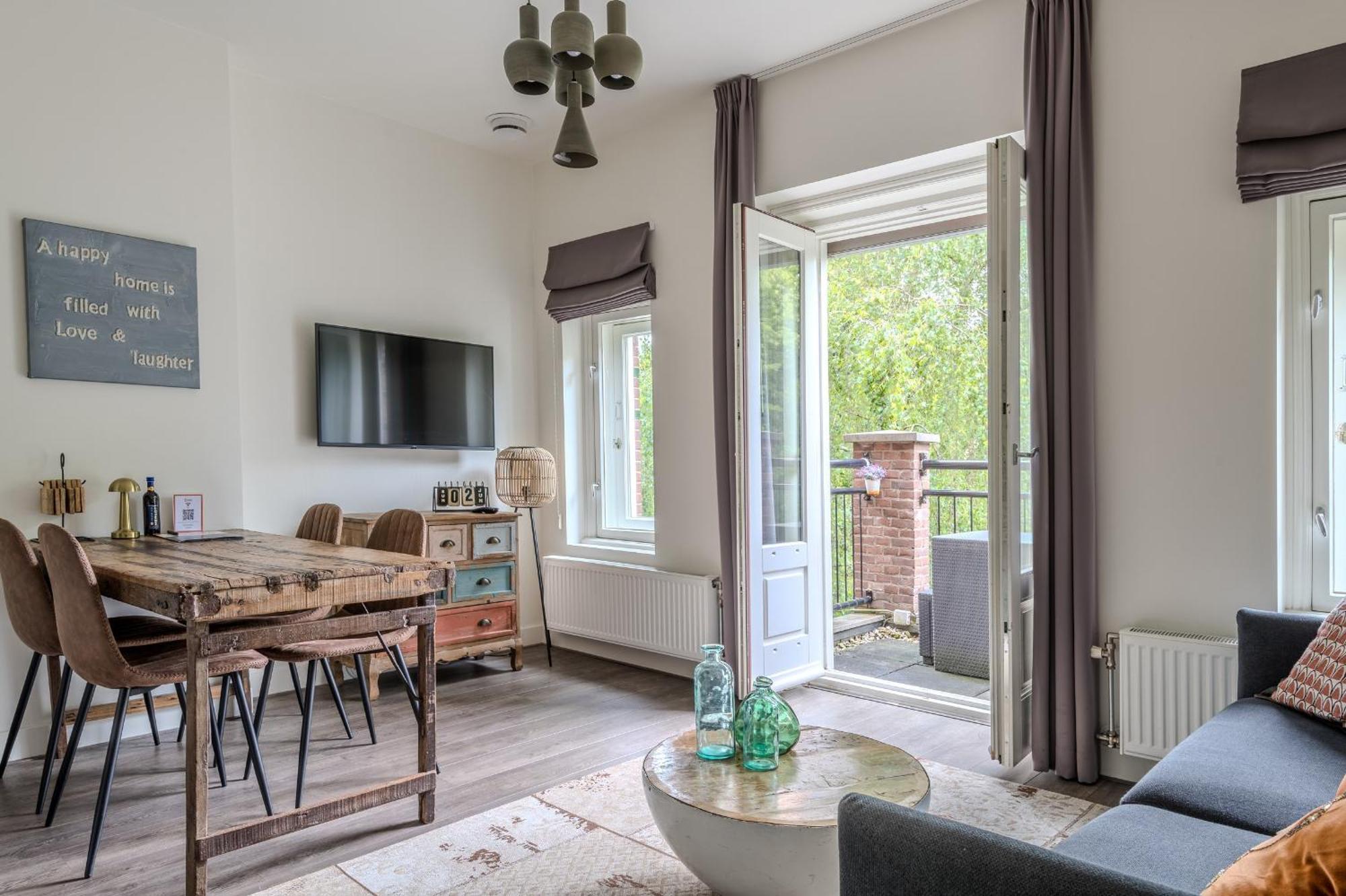 Hotel Oranjestaete Nijmegen Ngoại thất bức ảnh
