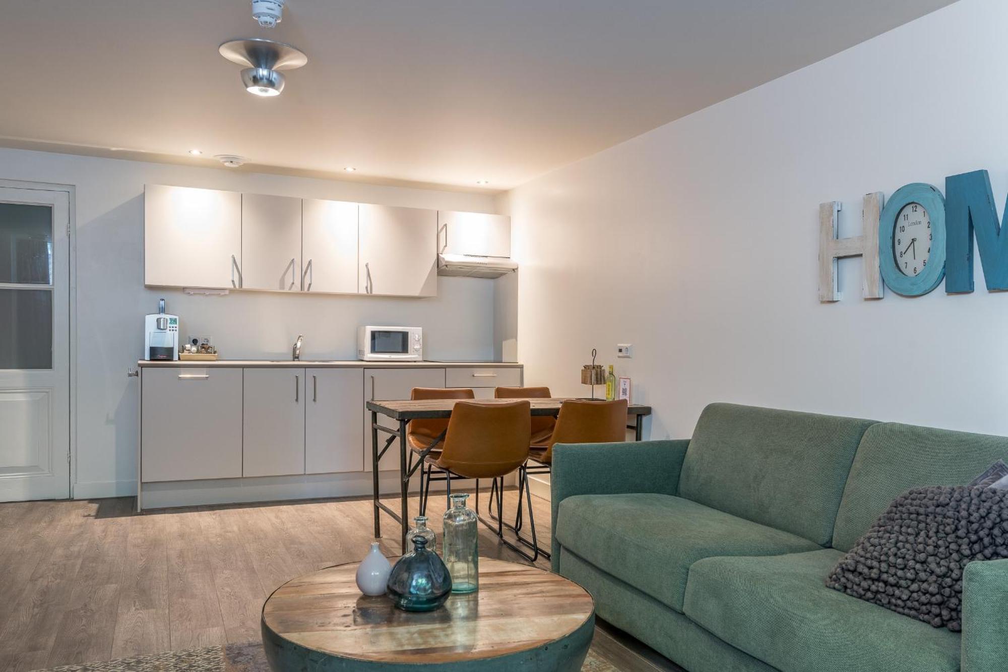 Hotel Oranjestaete Nijmegen Ngoại thất bức ảnh