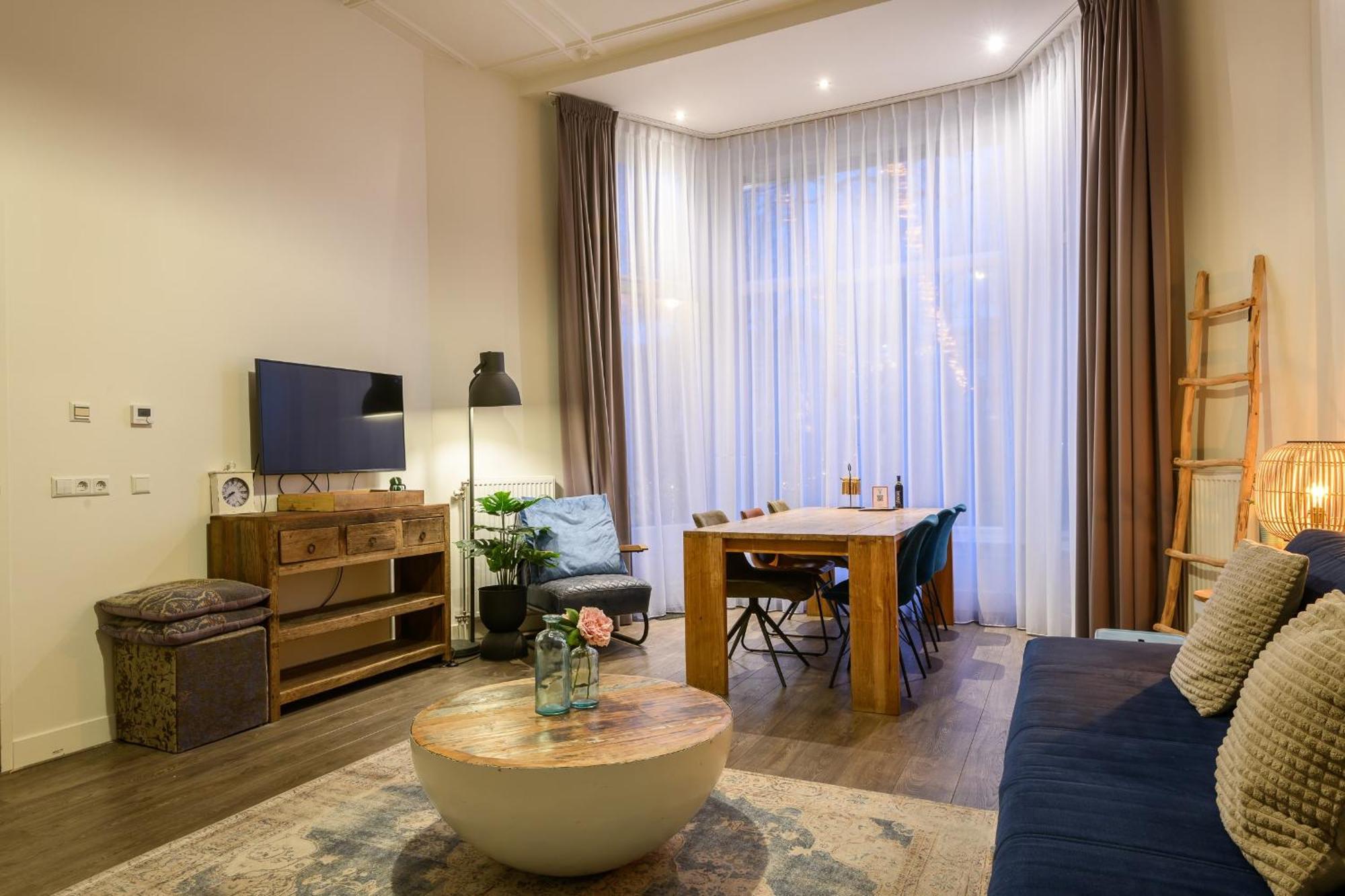 Hotel Oranjestaete Nijmegen Ngoại thất bức ảnh