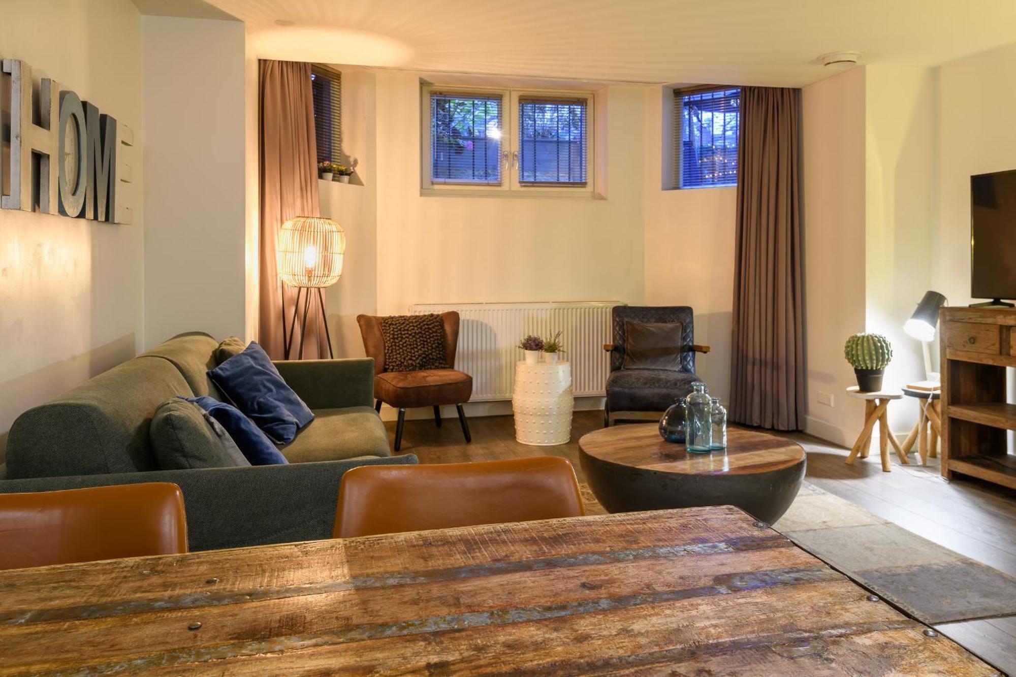 Hotel Oranjestaete Nijmegen Ngoại thất bức ảnh