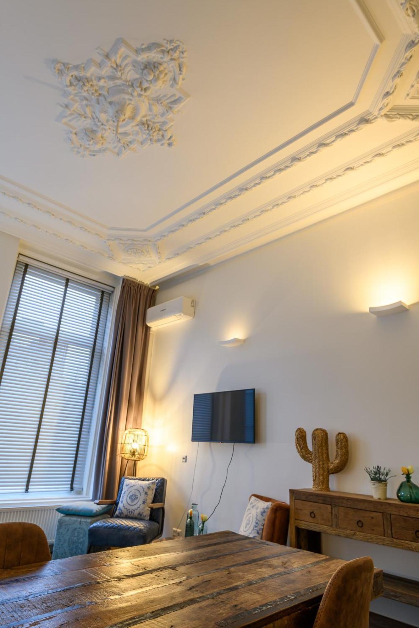 Hotel Oranjestaete Nijmegen Ngoại thất bức ảnh